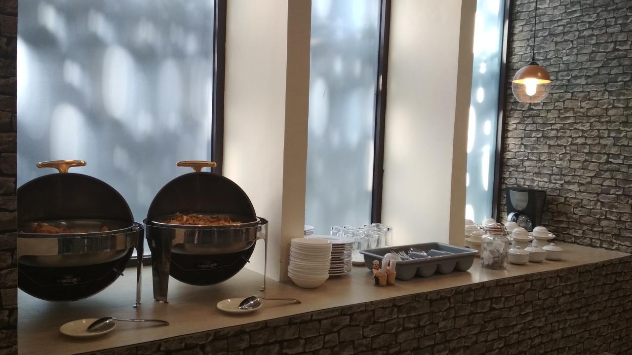 Kitara Hotel Jakarta Ngoại thất bức ảnh