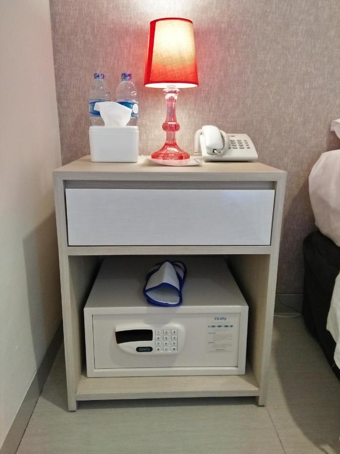 Kitara Hotel Jakarta Phòng bức ảnh