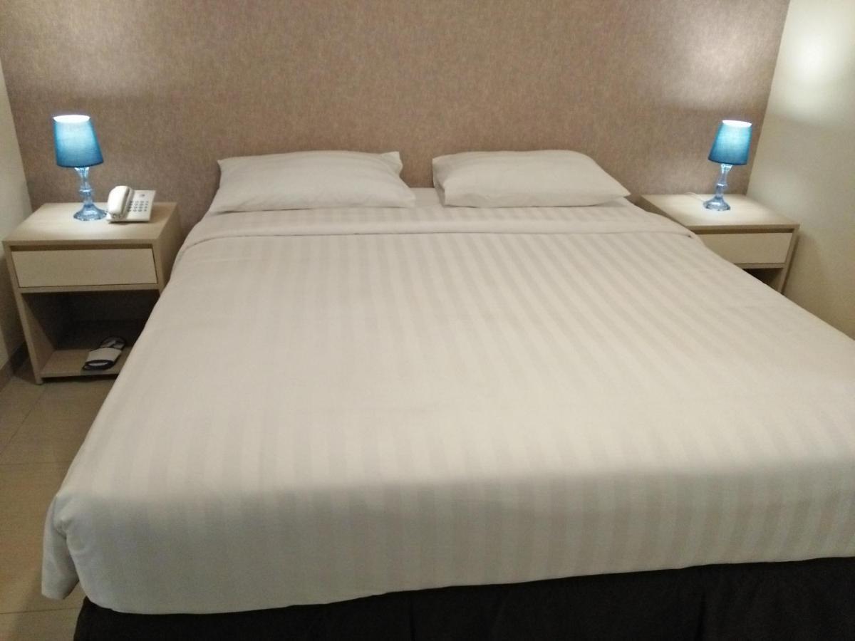 Kitara Hotel Jakarta Phòng bức ảnh